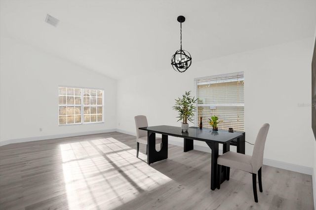 2037 DARLIN CIRCLE, Orlando, FL 32820