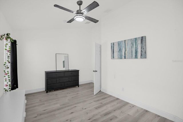 2037 DARLIN CIRCLE, Orlando, FL 32820