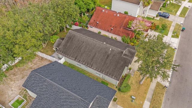 2037 DARLIN CIRCLE, Orlando, FL 32820