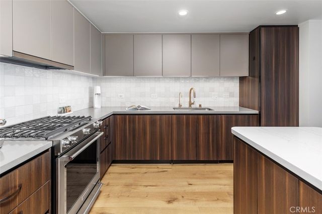 39 S Los Robles Avenue 5016, Pasadena, CA 91101