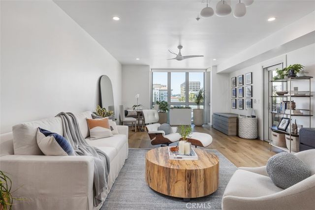 39 S Los Robles Avenue 5016, Pasadena, CA 91101