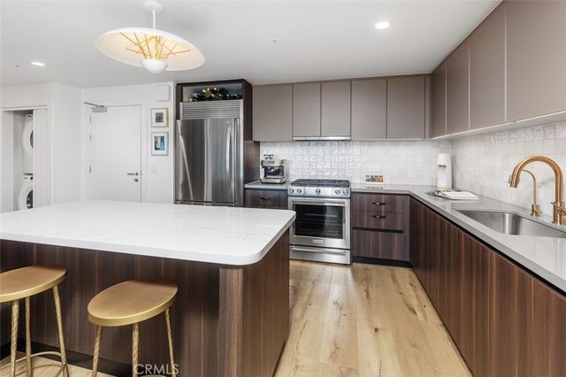 39 S Los Robles Avenue 5016, Pasadena, CA 91101