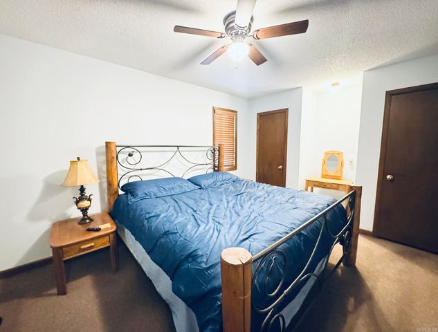 858 N Riverview, Mountain View, AR 72556