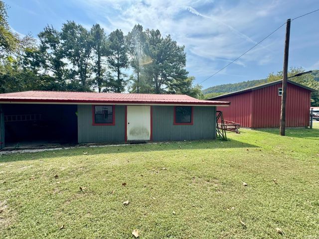 858 N Riverview, Mountain View, AR 72556