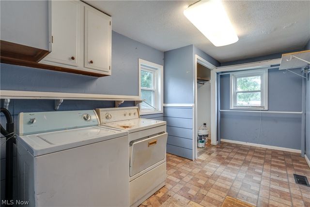 6285 Manchester Road, Clinton, OH 44216
