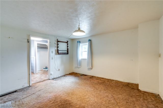 6285 Manchester Road, Clinton, OH 44216