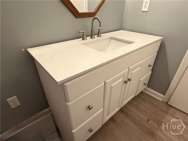 302 Burlington Road, Savannah, GA 31410