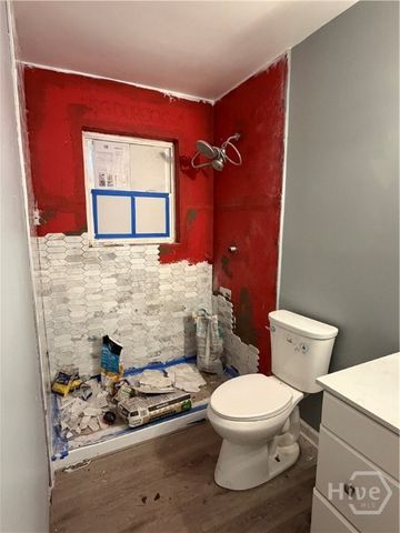 302 Burlington Road, Savannah, GA 31410