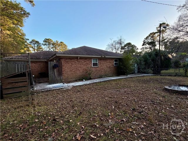 302 Burlington Road, Savannah, GA 31410