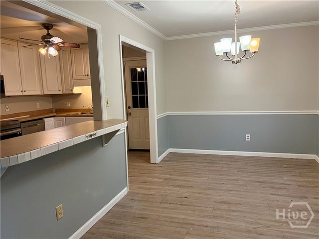 302 Burlington Road, Savannah, GA 31410