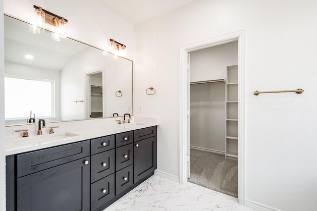 10411 Woodhill Spa Lane, Cleveland, TX 77327