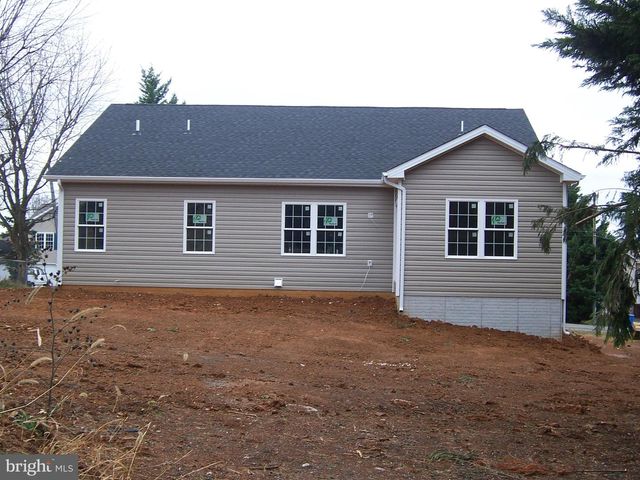 224 ISAAC DRIVE, Bunker Hill, WV 25413