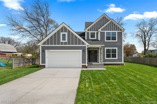 47260 Dequindre Road E, Shelby Charter Township, MI 48317