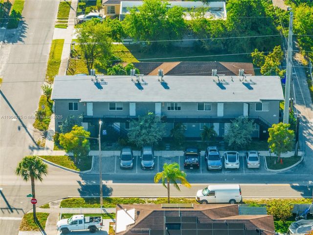 2201 Greene St, Hollywood, FL 33020