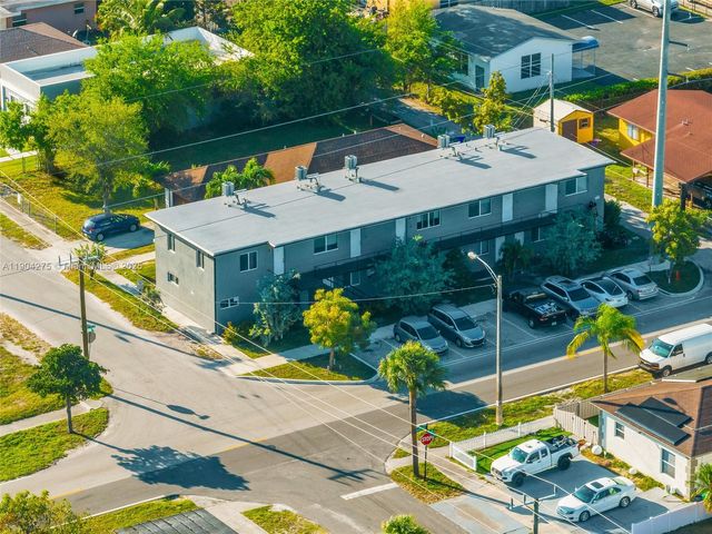 2201 Greene St, Hollywood, FL 33020