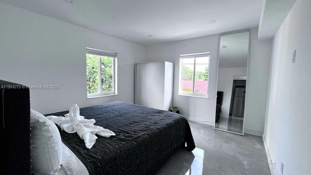 2201 Greene St, Hollywood, FL 33020