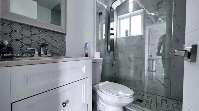 2201 Greene St, Hollywood, FL 33020