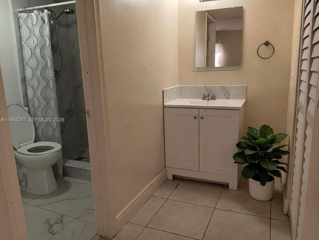 6259 W 24th Ave 102-8, Hialeah, FL 33016