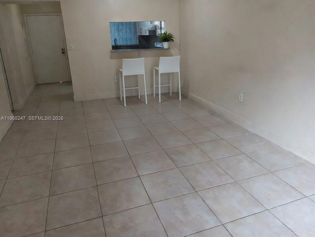 6259 W 24th Ave 102-8, Hialeah, FL 33016