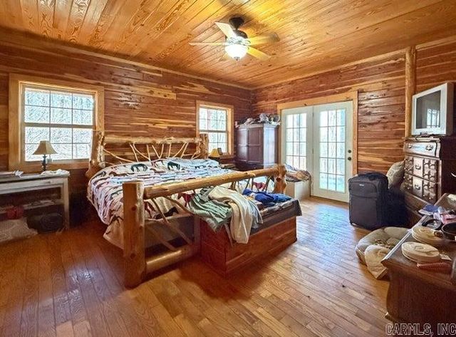 1520 Mountain View Road, Locust Grove, AR 72550