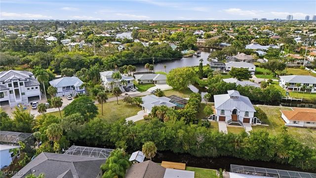 27200 Esther DR, Bonita Springs, FL 34135