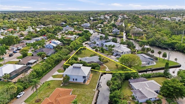 27200 Esther DR, Bonita Springs, FL 34135