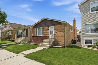 3416 N Oriole Avenue, Chicago, IL 60634