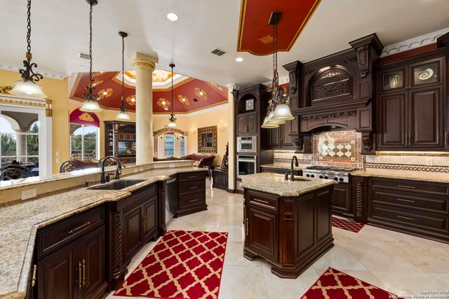 1418 Greystone, San Antonio, TX 78258