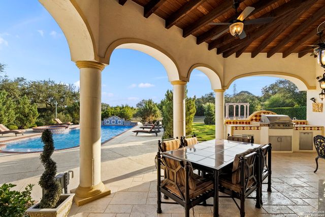 1418 Greystone, San Antonio, TX 78258