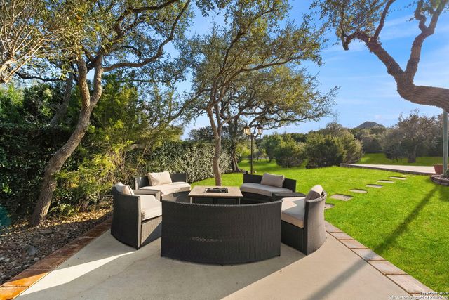 1418 Greystone, San Antonio, TX 78258