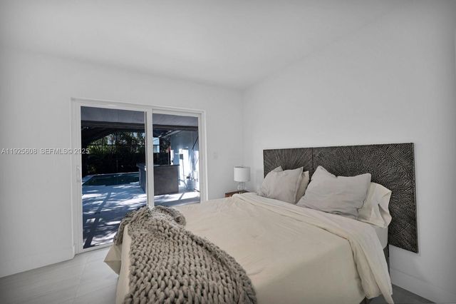 1546 Van Buren St, Hollywood, FL 33020