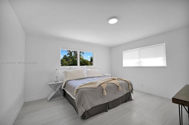 1546 Van Buren St, Hollywood, FL 33020