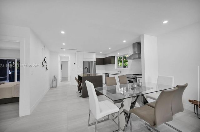 1546 Van Buren St, Hollywood, FL 33020