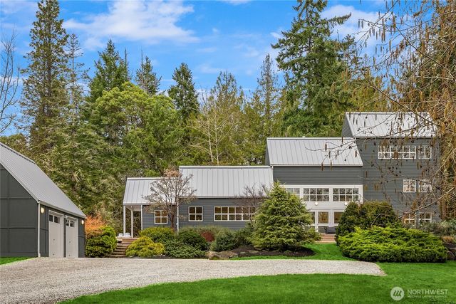 3560 Campbell Street NE, Bainbridge Island, WA 98110
