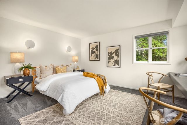 3560 Campbell Street NE, Bainbridge Island, WA 98110