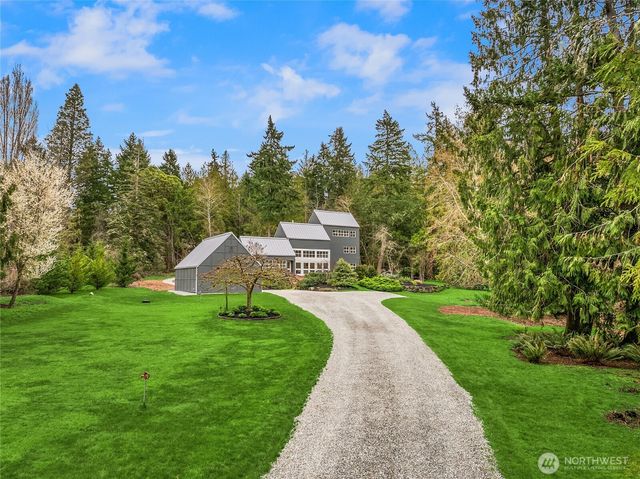 3560 Campbell Street NE, Bainbridge Island, WA 98110