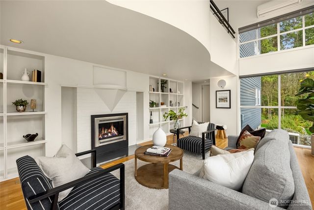 3560 Campbell Street NE, Bainbridge Island, WA 98110