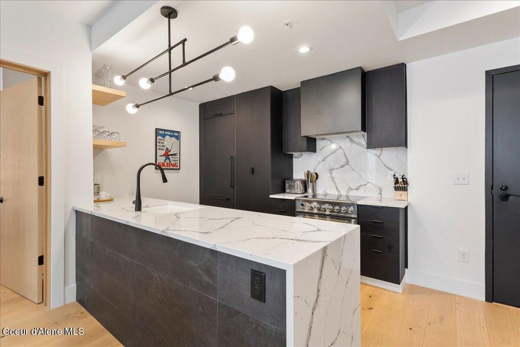 124 Village Lane #314, Sandpoint, ID 83864 photo 4