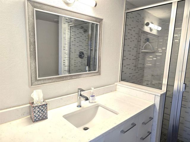 17408 GULF BOULEVARD 1003, Redington Shores, FL 33708