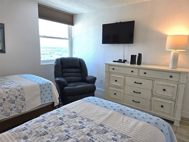 17408 GULF BOULEVARD 1003, Redington Shores, FL 33708