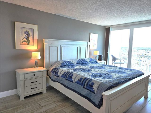 17408 GULF BOULEVARD 1003, Redington Shores, FL 33708