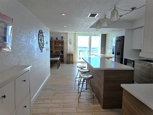 17408 GULF BOULEVARD 1003, Redington Shores, FL 33708