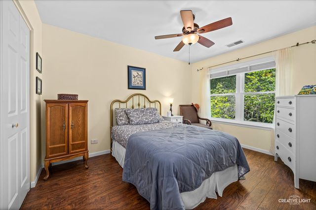 3825 Deville Lane, St. Charles, IL 60175