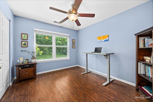3825 Deville Lane, St. Charles, IL 60175