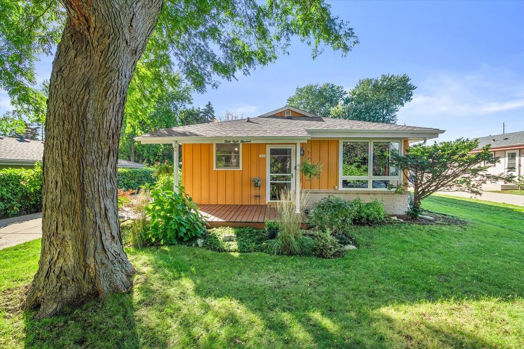 3800 3rd AVENUE, South Milwaukee, WI 53172