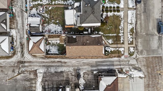 7852 Neenah Avenue, Burbank, IL 60459