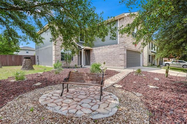 676 Goldenrod ST, Kyle, TX 78640