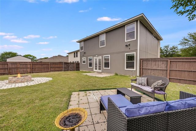 676 Goldenrod ST, Kyle, TX 78640