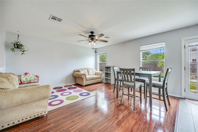 676 Goldenrod ST, Kyle, TX 78640