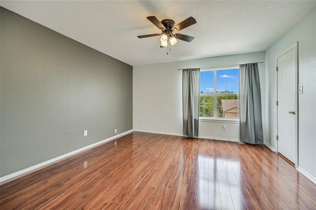 676 Goldenrod ST, Kyle, TX 78640